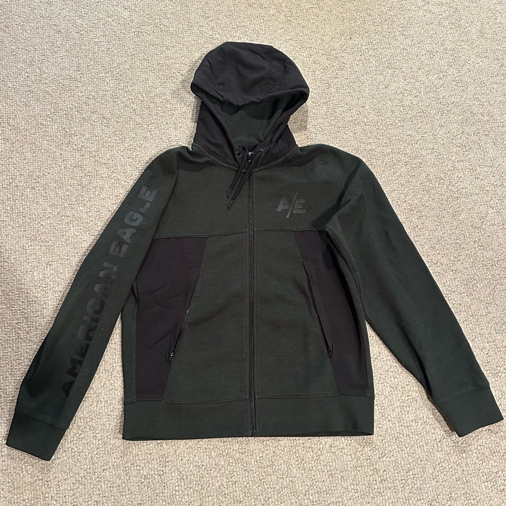 American Eagle Men’s Dark Green Hooded Zip-Up
